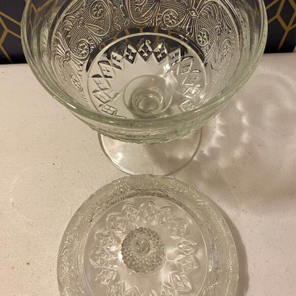 Vintage Crystal Duncan And Miller Footed Candy Dish [Item 521] - Picture 3 of 4